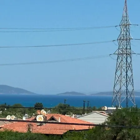 Alaçatı Pool&garden Villa *